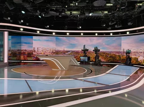 Jeunes à la fondation TF1